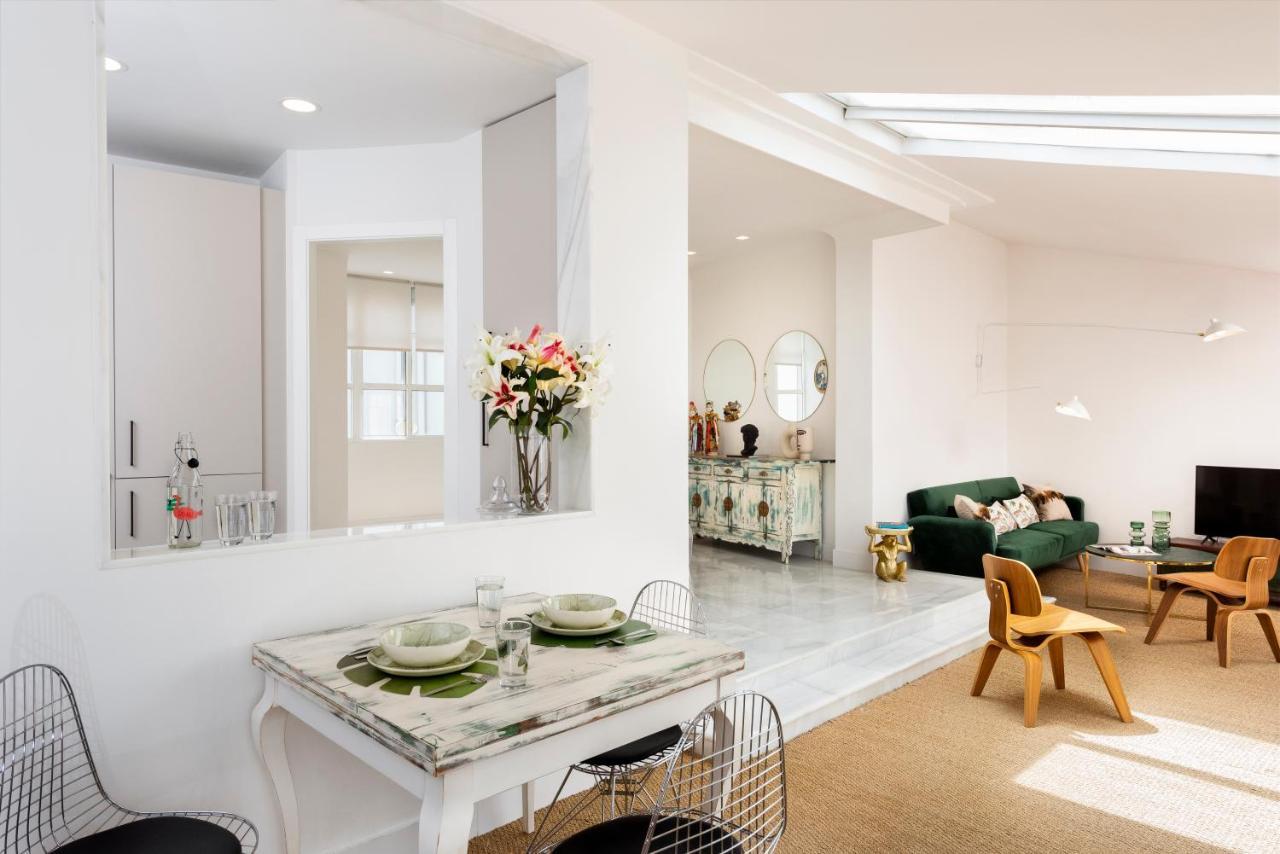 Monkeys Apartments Luxury Penthouse Cathedral & Terrace Σεβίλλη Εξωτερικό φωτογραφία