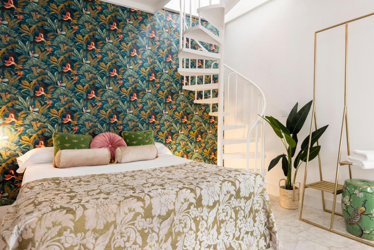 Monkeys Apartments Luxury Penthouse Cathedral & Terrace Σεβίλλη Εξωτερικό φωτογραφία